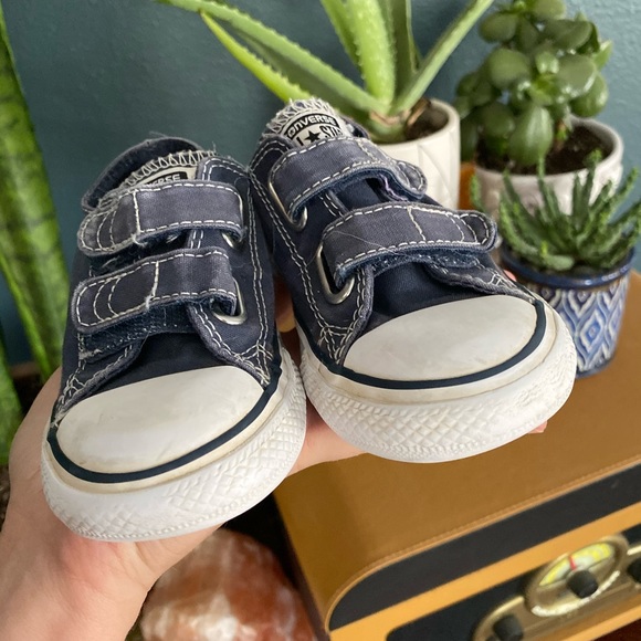 Converse Navy and White Velcro Sneakers - Picture 4 of 5